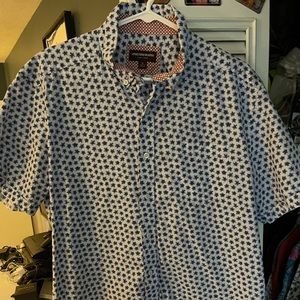 Johnston & Murphy XL floral short sleeve shirt